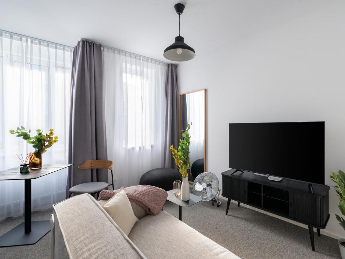 Limehome Linz Friedrichstrasse Екстериор снимка